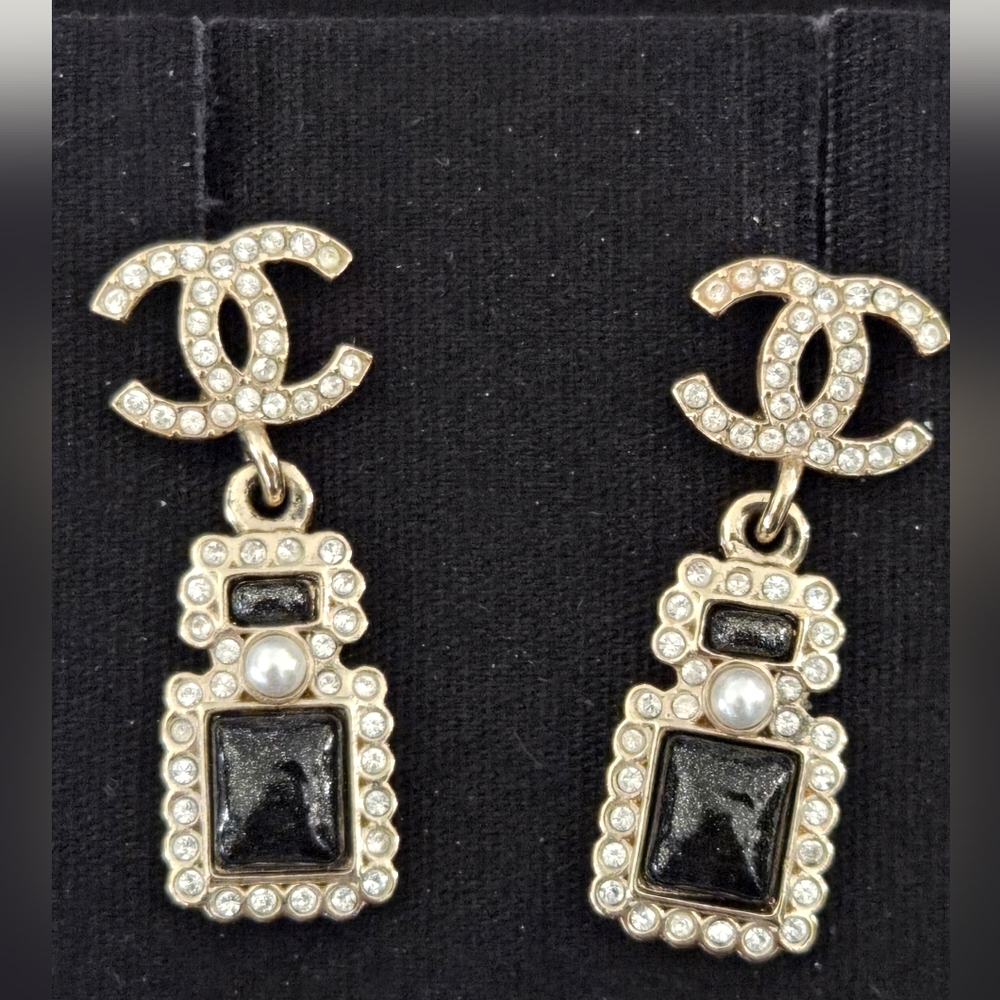 Chanel 2021 Fall Gold CC Black Enamel Bottle Earings